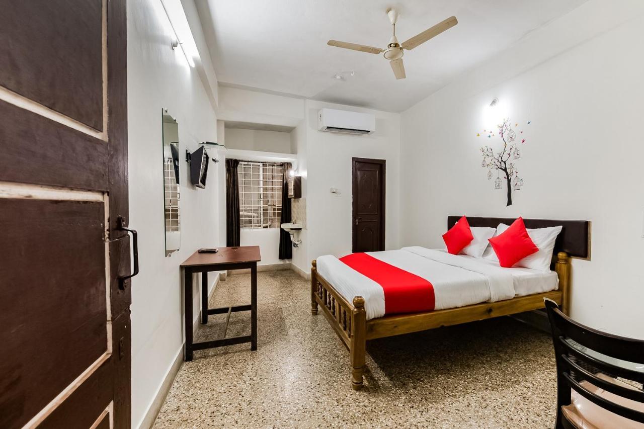 Oyo Sushma Lodge Manipal Room photo